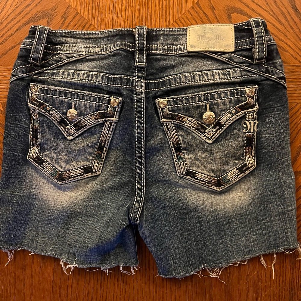 Miss Me Jean Shorts Size 27